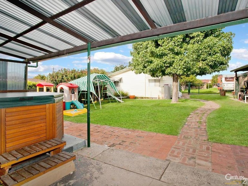 53 Ellam Drive, Seven Hills NSW 2147