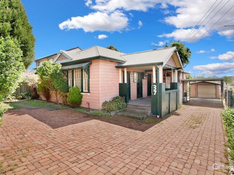 37 Wall Park Avenue, Seven Hills NSW 2147