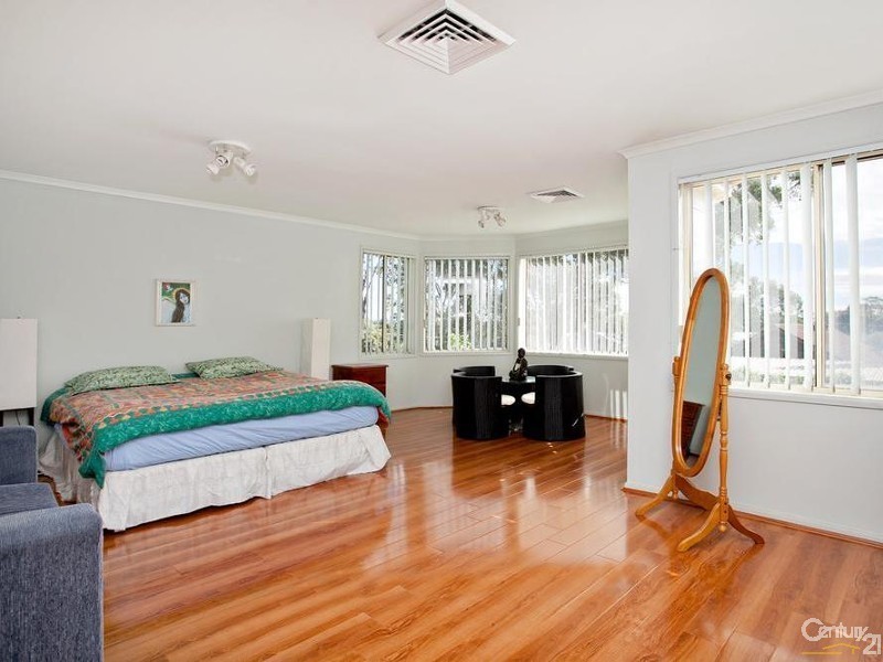 5 Edgeware Road, Prospect NSW 2148