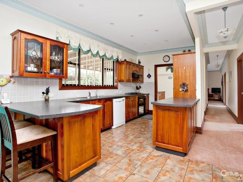 30 Pineleigh Road, Lalor Park NSW 2147