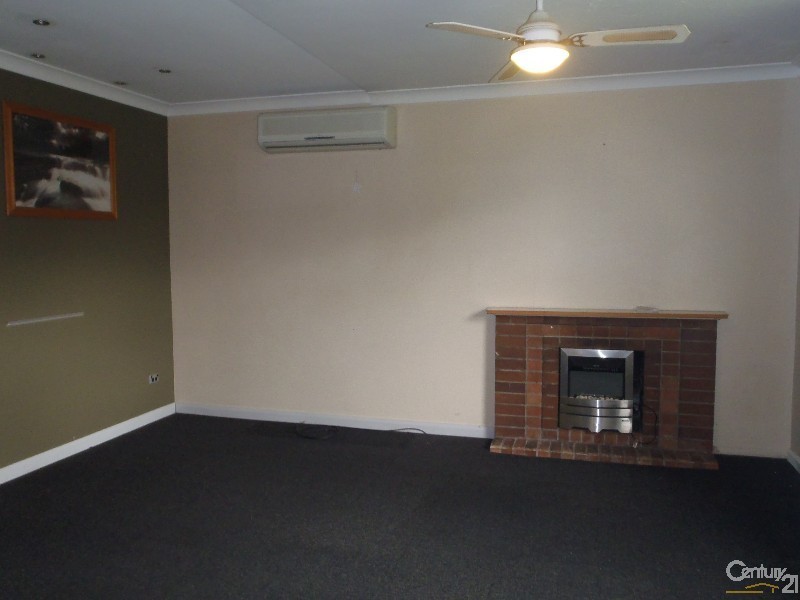 28 Eighth Avenue, Seven Hills NSW 2147