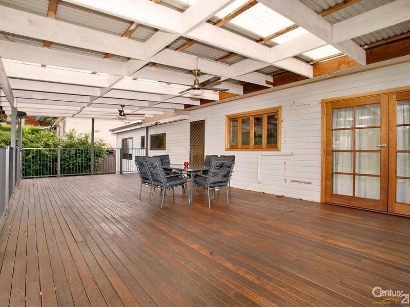 10 Lowana Crescent, Seven Hills NSW 2147