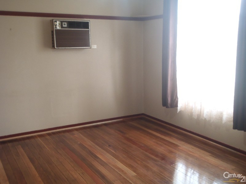 60 Christine Crescent, Lalor Park NSW 2147