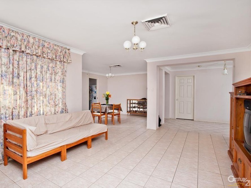 1 Noakes Parade, Lalor Park NSW 2147