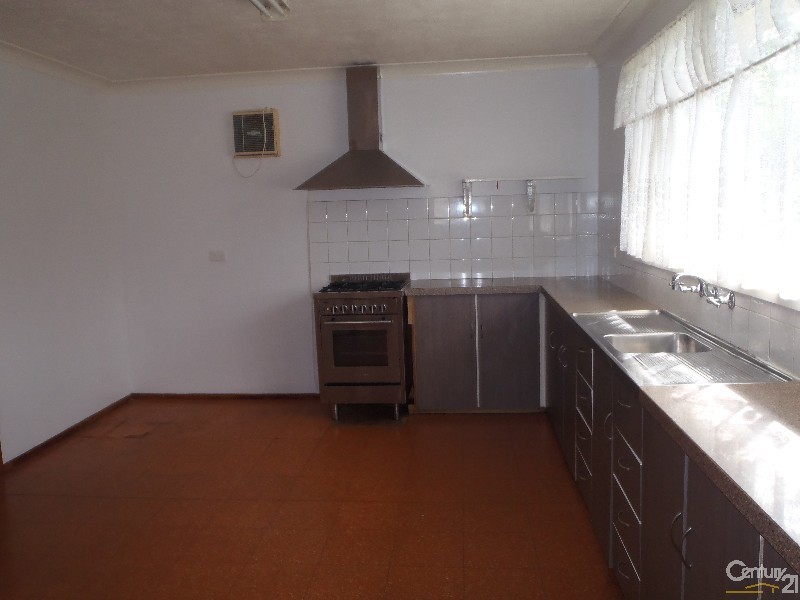 13 Patterson Road, Lalor Park NSW 2147