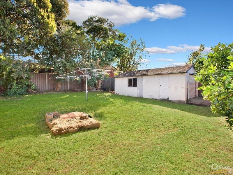 36  Athabaska Avenue, Seven Hills NSW 2147