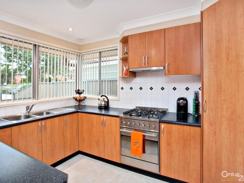 39 Columbia Road, Seven Hills NSW 2147