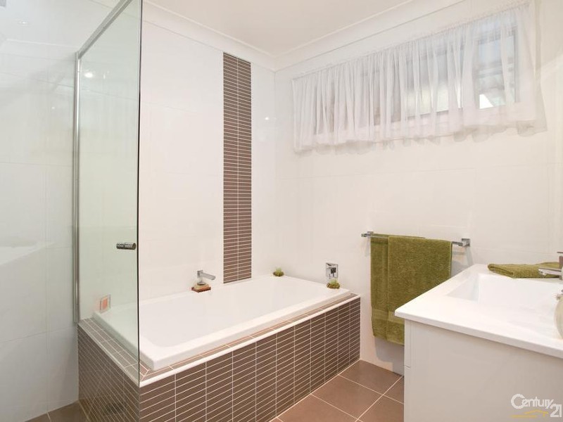 39 Columbia Road, Seven Hills NSW 2147