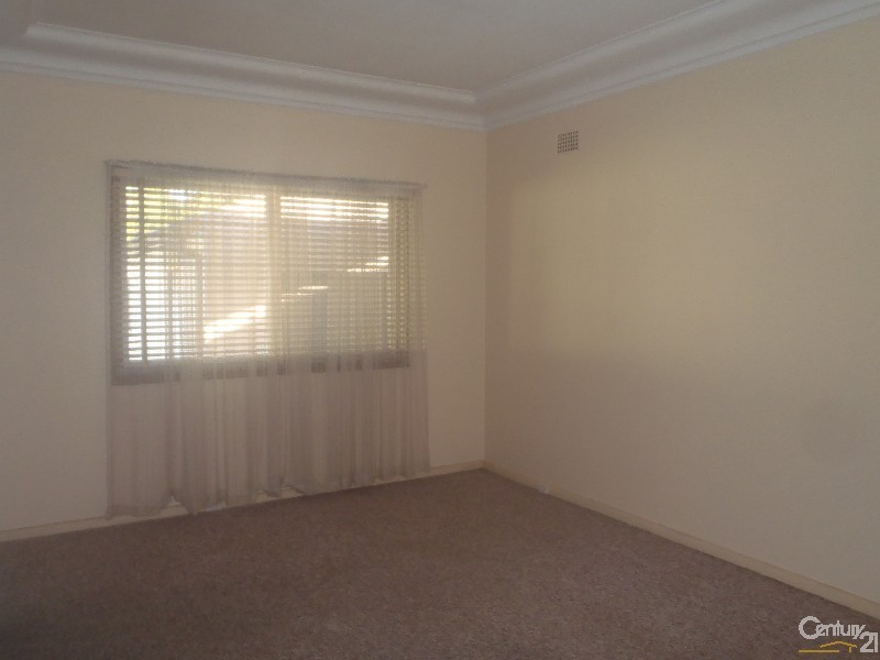 92 Endeavour Street, Seven Hills NSW 2147