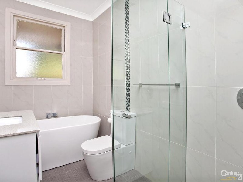 10 Kalang Road, Seven Hills NSW 2147