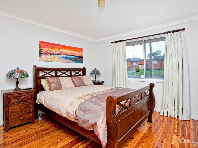 17 Vesuvius Street, Seven Hills NSW 2147