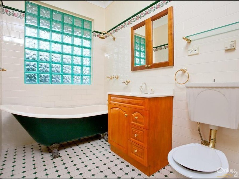 4 Cook Place, Lalor Park NSW 2147