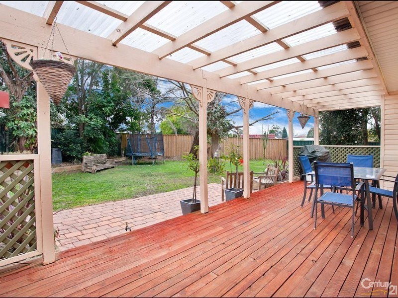 4 Cook Place, Lalor Park NSW 2147