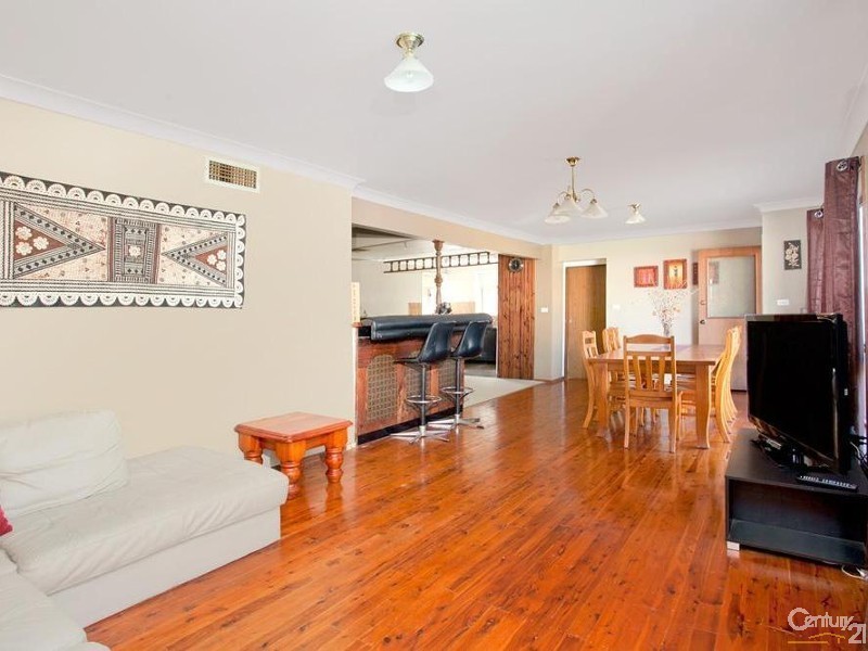 13 Mitumba Road, Seven Hills NSW 2147