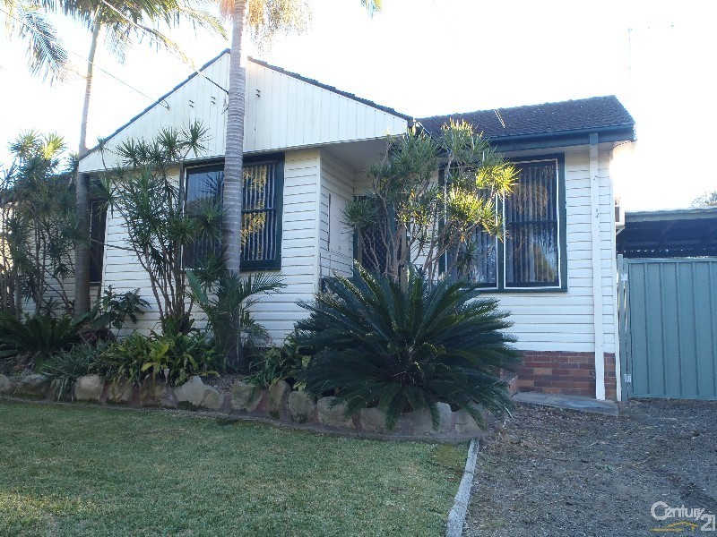 3 Stuart Mould Crescent, Lalor Park NSW 2147