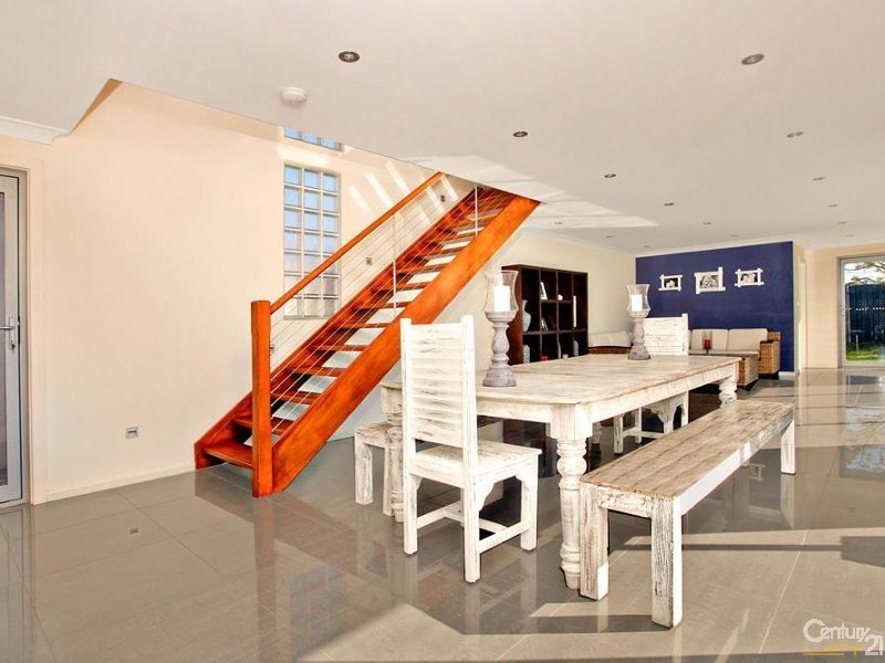 30 Marnpar Road, Seven Hills NSW 2147