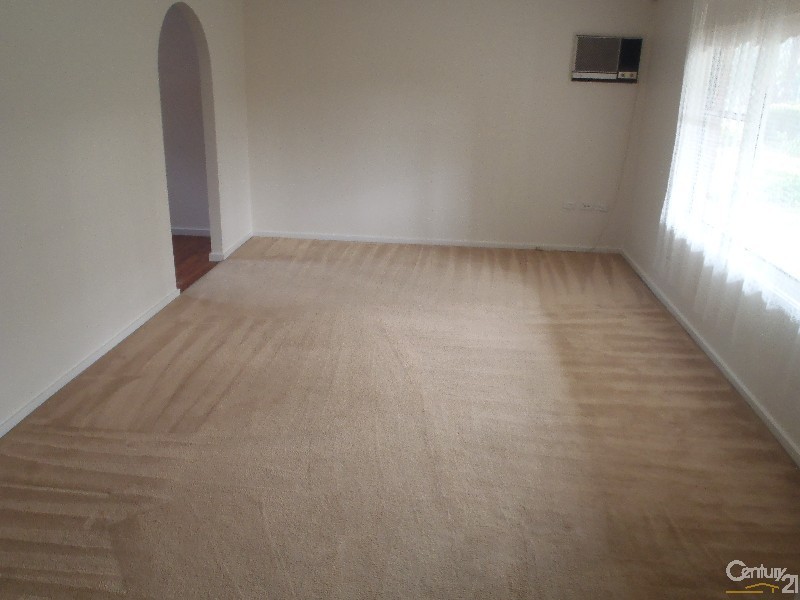 243 Madagascar Drive, Kings Park NSW 2148