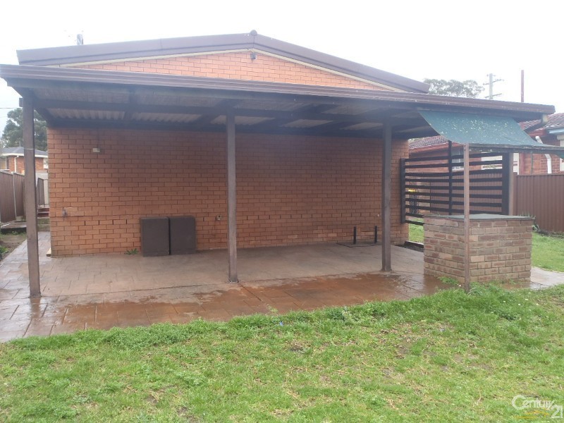 16 Michigan Road, Seven Hills NSW 2147