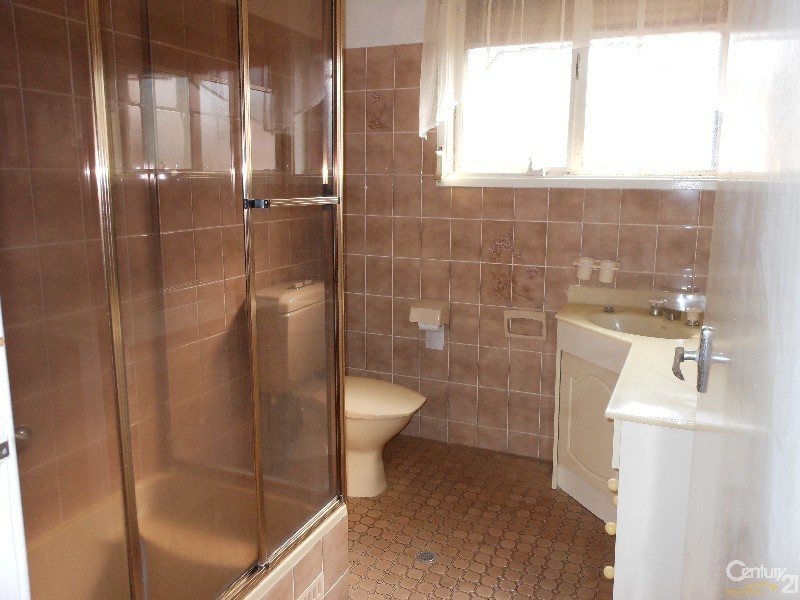 16 Michigan Road, Seven Hills NSW 2147