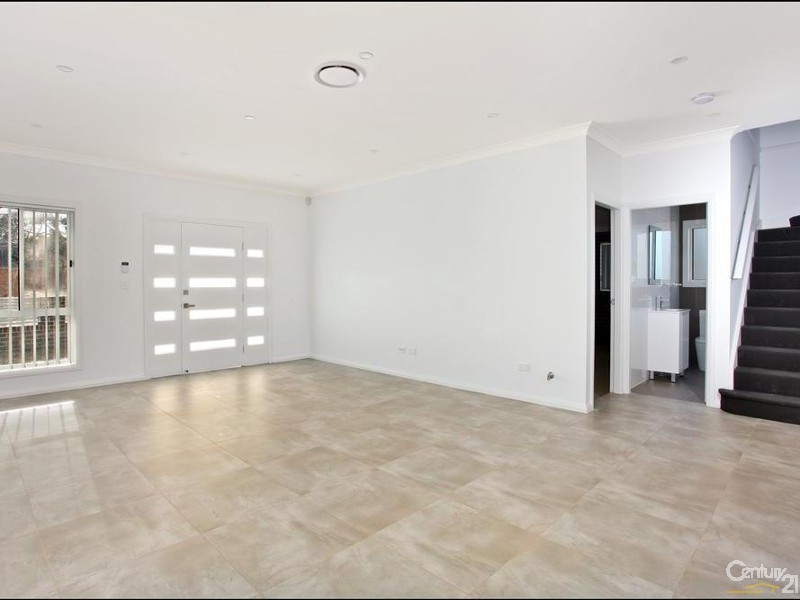 12 McAdam Place, Lalor Park NSW 2147