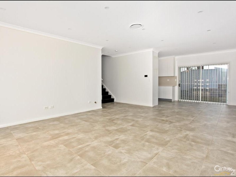 12 McAdam Place, Lalor Park NSW 2147