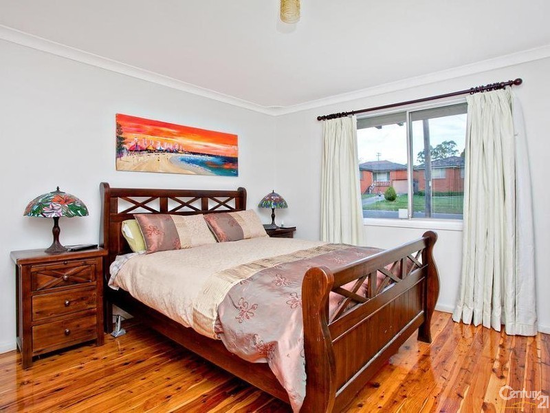 17 Vesuvius Street, Seven Hills NSW 2147