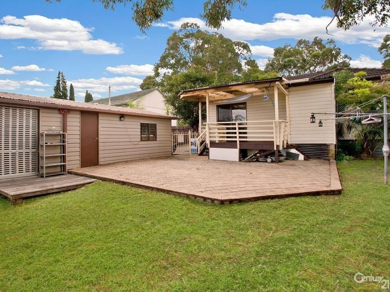 20 Noakes Parade, Lalor Park NSW 2147