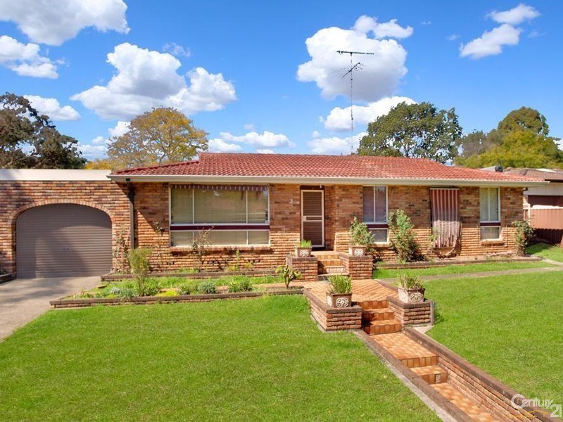 3 Briscoe Crescent, Kings Langley NSW 2147