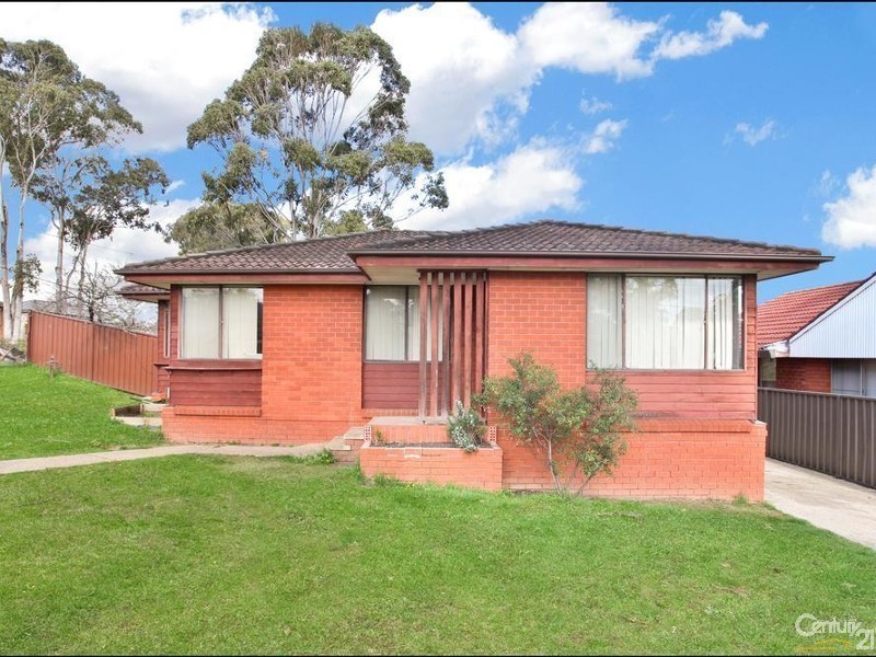 2 Ottawa Street, Toongabbie NSW 2146