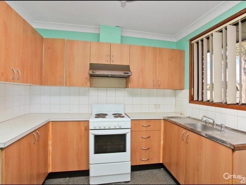 2 Ottawa Street, Toongabbie NSW 2146