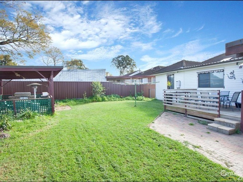 112 Freeman Street, Lalor Park NSW 2147