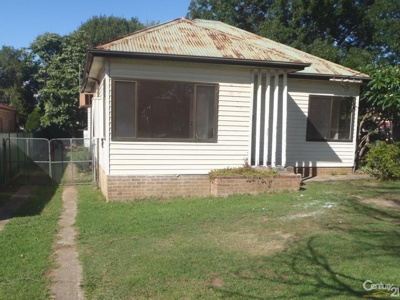 16 Pioneer Street, Seven Hills NSW 2147