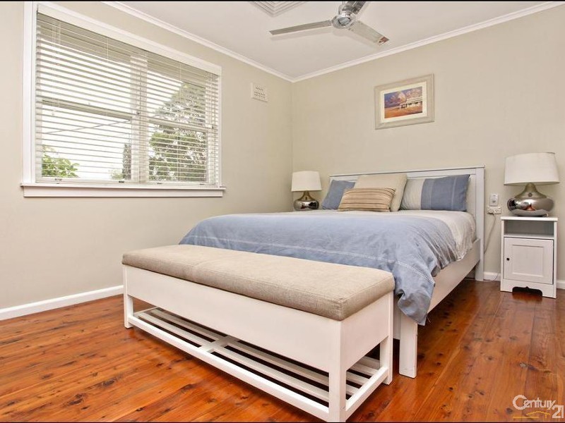 15 Carole Street, Seven Hills NSW 2147