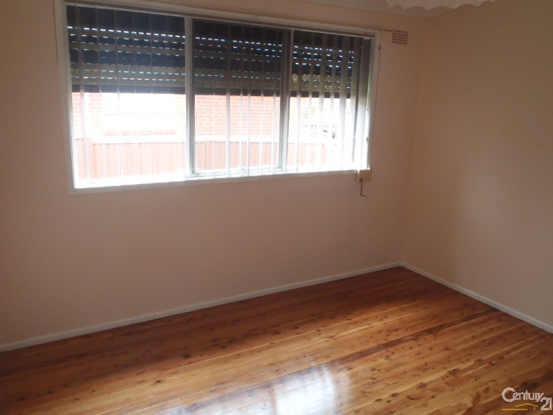 16 Michigan Road, Seven Hills NSW 2147