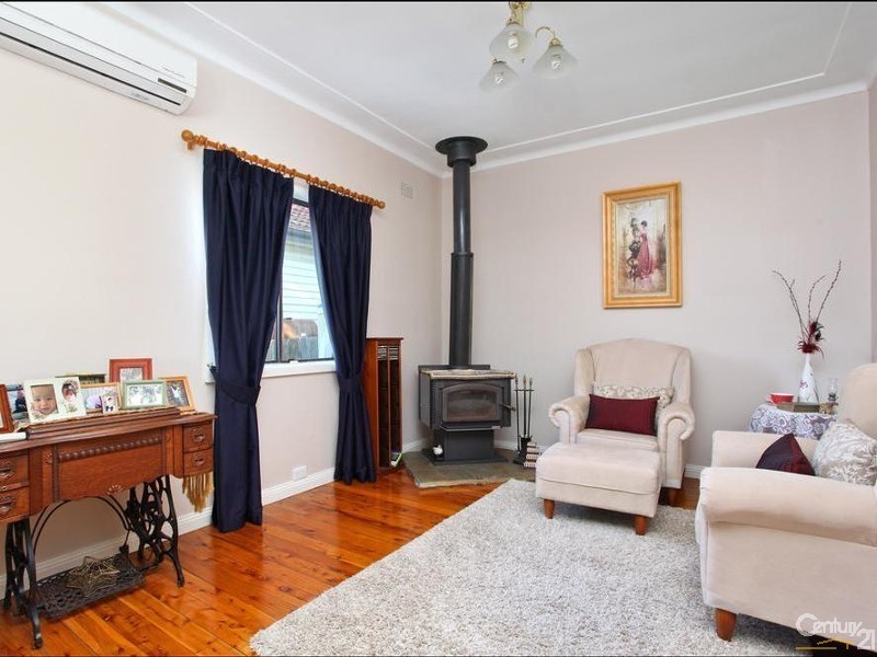 9 Orlando Crescent, Seven Hills NSW 2147