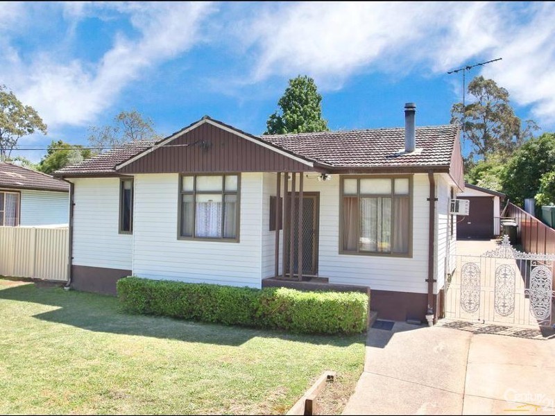 17 Gilmore Road, Lalor Park NSW 2147