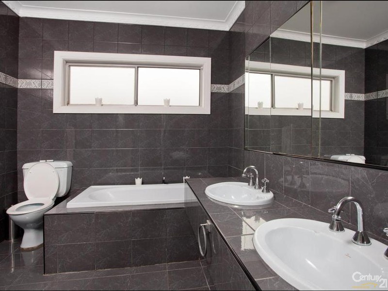 43 Nowland Street, Seven Hills NSW 2147