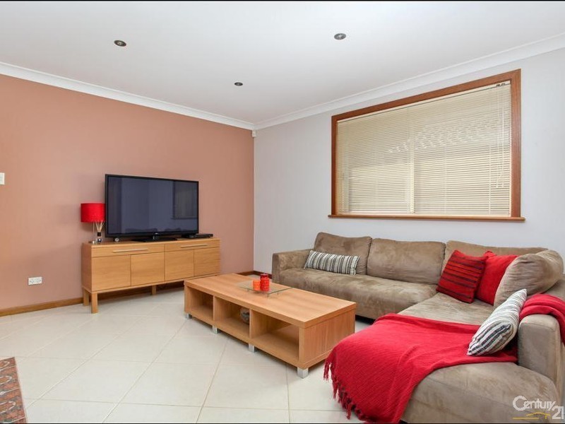 7 Cobbity Street, Seven Hills NSW 2147