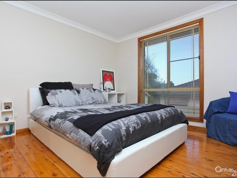 7 Cobbity Street, Seven Hills NSW 2147