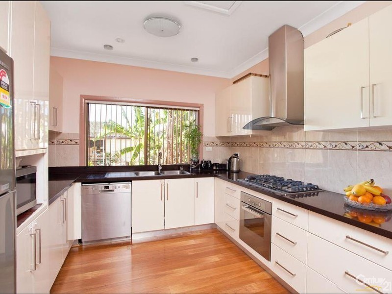 22 Cooinda Street, Seven Hills NSW 2147