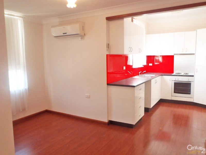 10 Charlton Road, Lalor Park NSW 2147