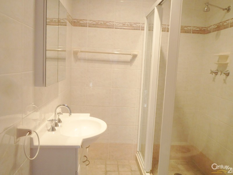 10 Charlton Road, Lalor Park NSW 2147