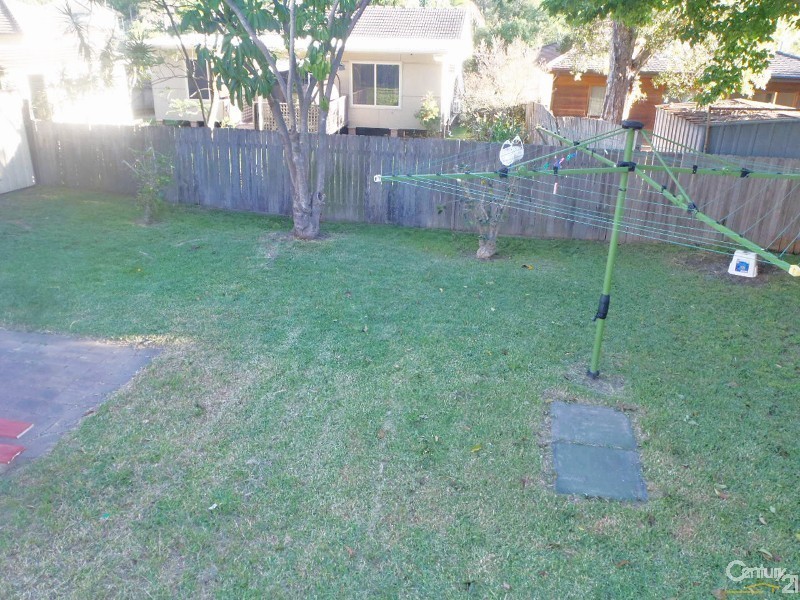 10 Charlton Road, Lalor Park NSW 2147