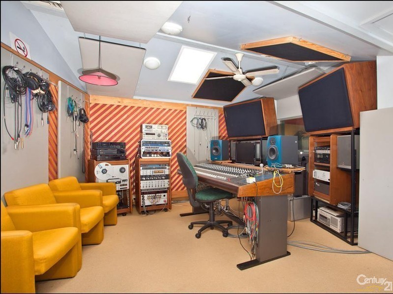 24 Oldfield Road, Seven Hills NSW 2147