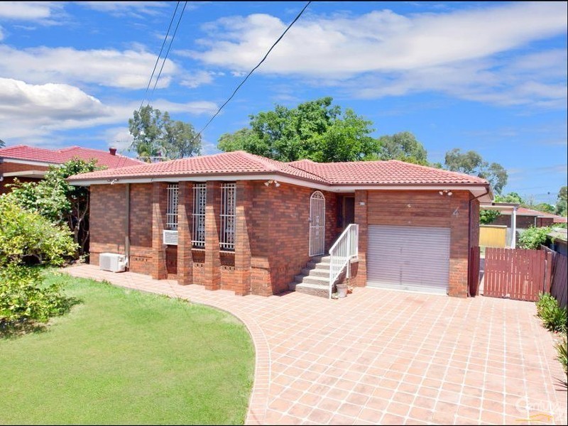 4 Pretoria Road, Seven Hills NSW 2147