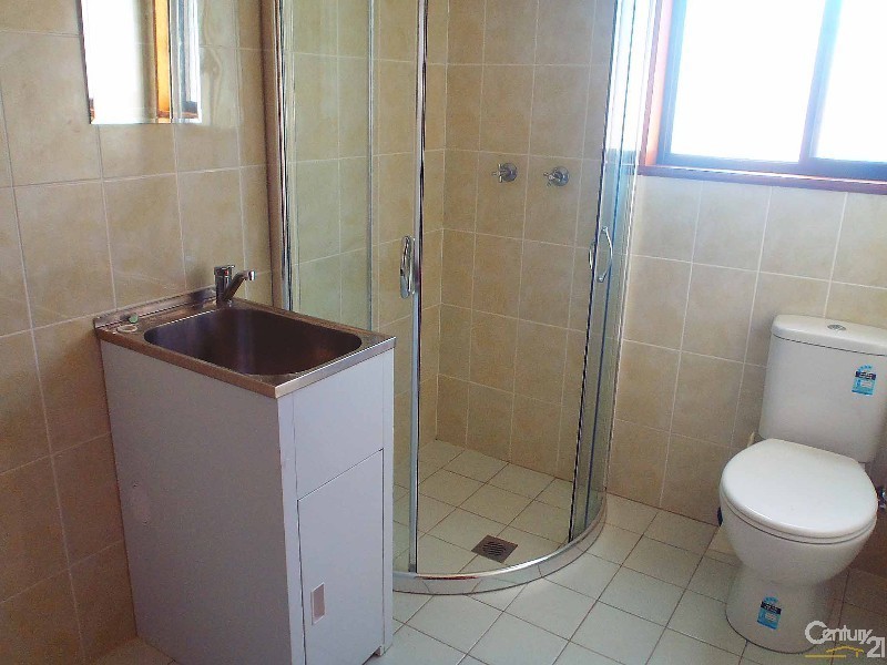 3A Orlando Crescent, Seven Hills NSW 2147