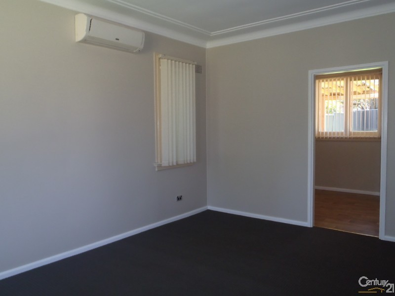 17 Blaxland Street, Lalor Park NSW 2147