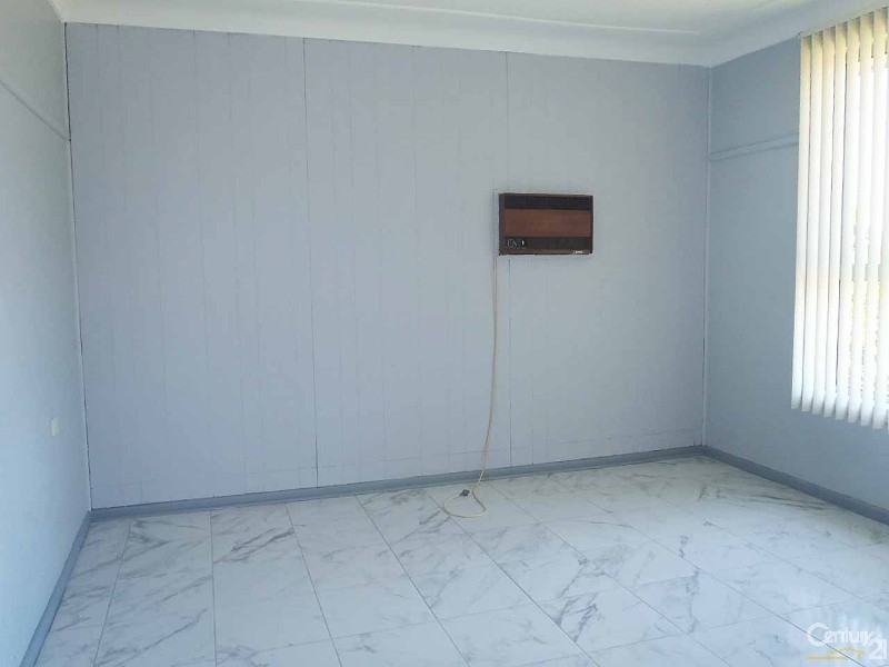 19 Gladys Crescent, Seven Hills NSW 2147