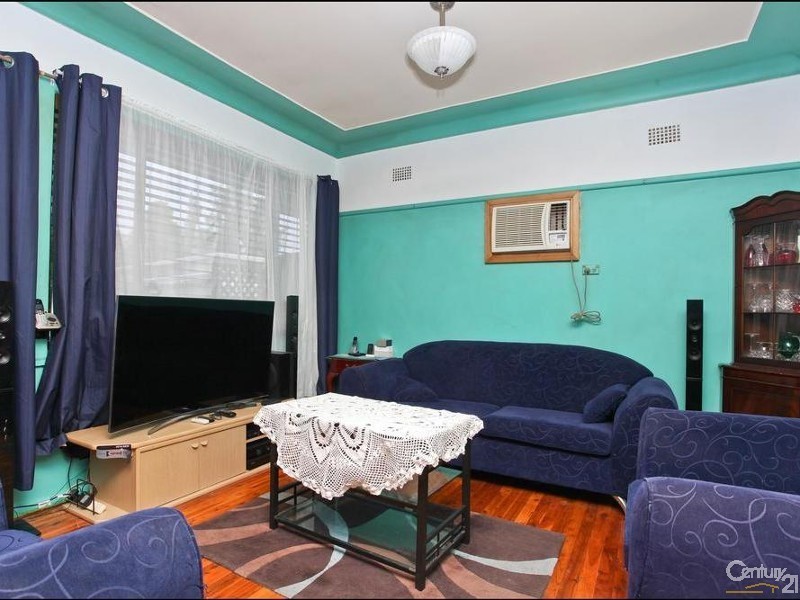 14 Gilmore Road, Lalor Park NSW 2147