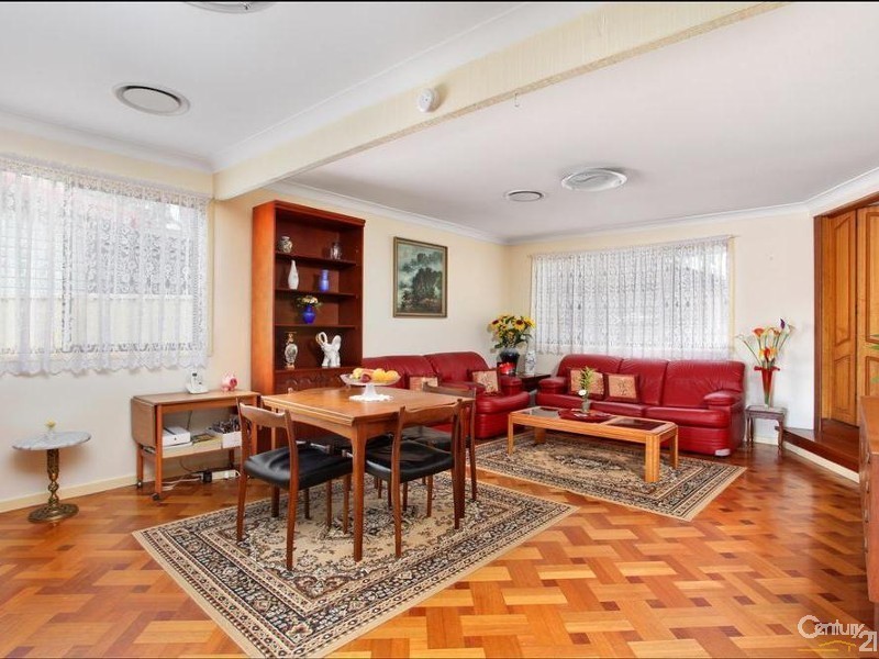 58 Endeavour Street, Seven Hills NSW 2147